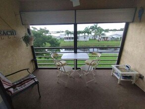 2181 Woolbright Rd in Boynton Beach, FL - Building Photo - Building Photo
