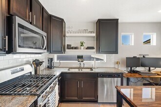 5761 Thurless Ln in Colorado Springs, CO - Building Photo - Building Photo