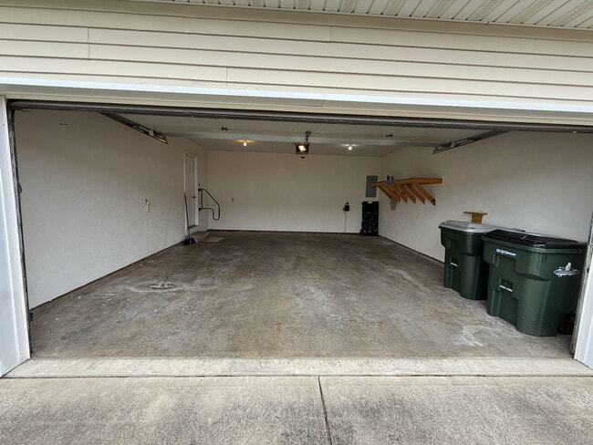 801 W Gaston Dr in Greensburg, IN - Building Photo - Building Photo