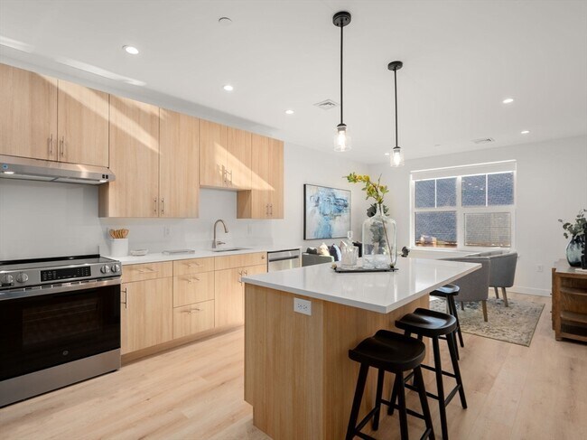 1151 Walnut St in Newton, MA - Building Photo - Building Photo