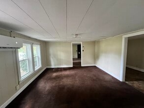 525 S Colvin St in Anniston, AL - Building Photo - Building Photo