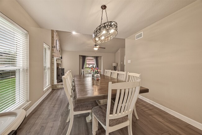 12110 Essenbruk Dr
