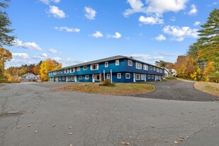 66 Myrtle St in Claremont, NH - Building Photo