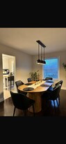 577 Elliott Cres in Milton, ON - Building Photo
