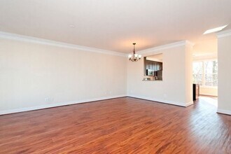 1570 Wickham Pond Dr in Charlottesville, VA - Building Photo - Building Photo