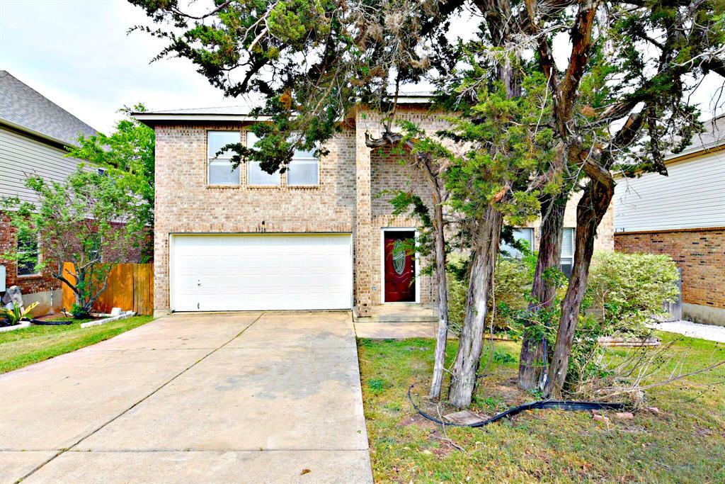 1318 Comfort St in Cedar Park, TX - Foto de edificio