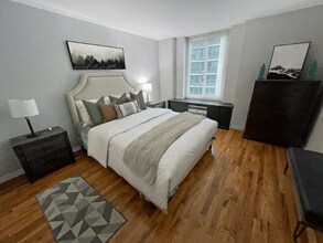 4602 N Clarendon Ave in Chicago, IL - Foto de edificio - Building Photo