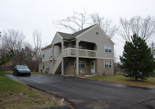 North Maple Estates in Ann Arbor, MI - Building Photo - Building Photo