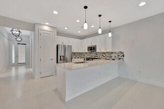 12611 SW Manatee Marsh Ter in Port St. Lucie, FL - Building Photo - Building Photo