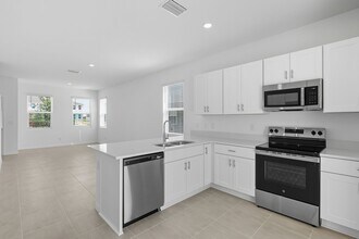 16530 San Nicola Pl in Bradenton, FL - Building Photo - Building Photo