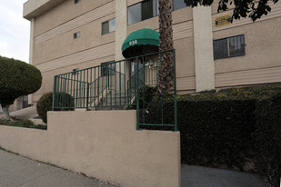 938 S Ardmore Ave in Los Angeles, CA - Foto de edificio - Building Photo