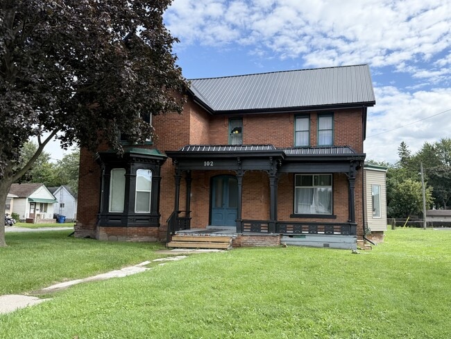 property at 102 Wellington St E
