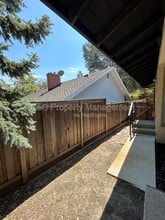 5535 Olinda Rd in El Sobrante, CA - Building Photo - Building Photo