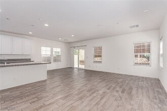 386 Ambitious St in Henderson, NV - Building Photo - Building Photo
