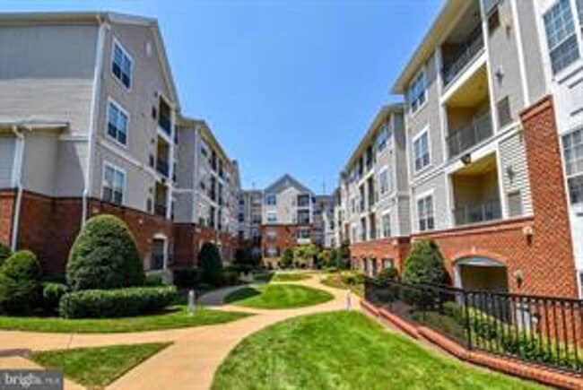 property at 4850 Eisenhower Ave