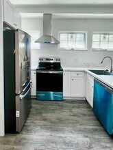 931 W 23rd St in Los Angeles, CA - Building Photo - Building Photo