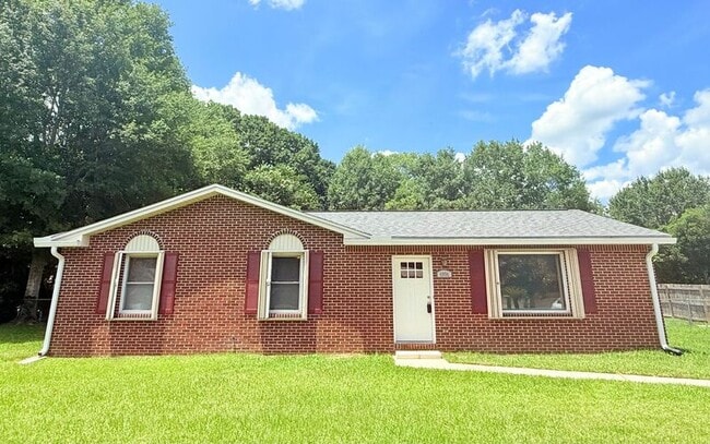 property at 4904 Andrea Ln