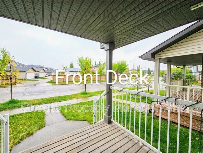 7261 Terwillegar Dr S NW in Edmonton, AB - Building Photo - Building Photo