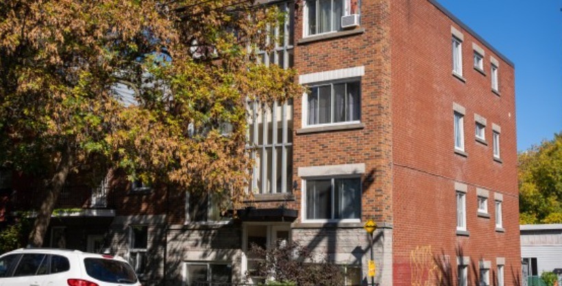 2261-2265 Joliette Rue in Montréal, QC - Building Photo