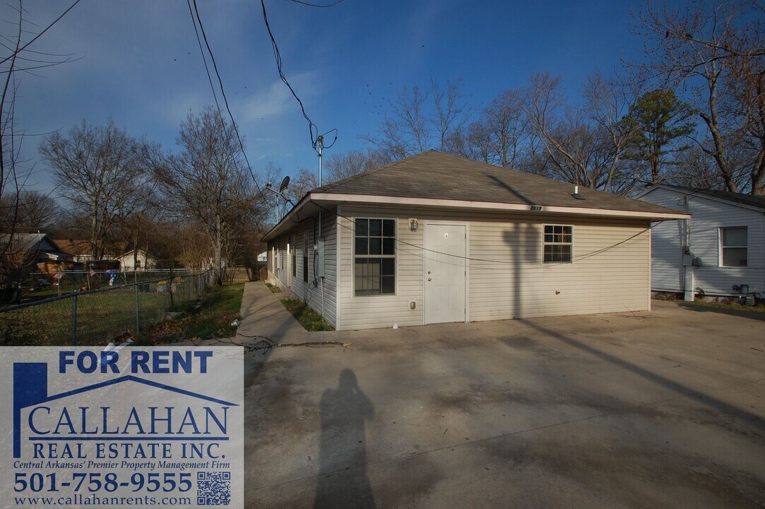 3619 Sycamore St in North Little Rock, AR - Foto de edificio
