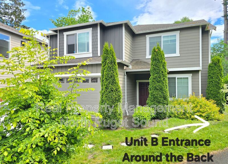 1402 142nd Pl SW in Lynnwood, WA - Building Photo