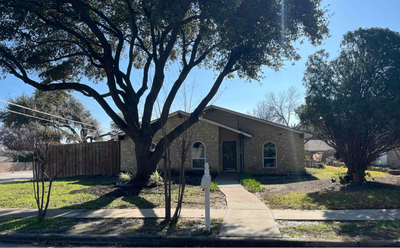 900 Overdowns Dr in Plano, TX - Building Photo