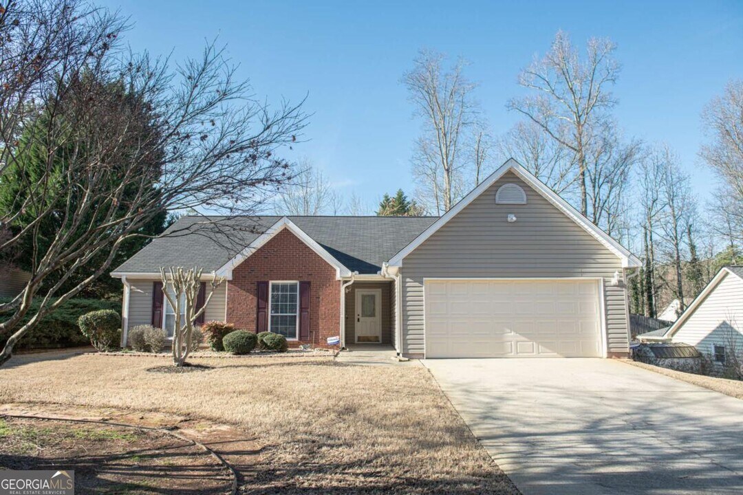 907 Ashley Crossing Ln NW in Lawrenceville, GA - Building Photo