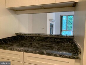 516 Charles St in Baltimore, MD - Building Photo - Building Photo