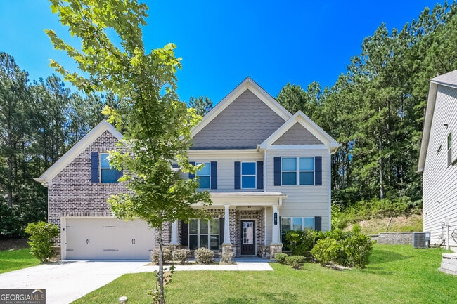 property at 767 Overlook Gln Dr