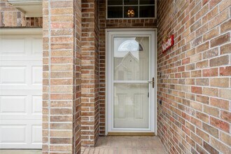 15954 Cottage Ivy Cir in Tomball, TX - Building Photo - Building Photo
