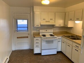 4223 Forrest Hill Rd in Colorado Springs, CO - Building Photo - Building Photo