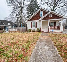 1845 Vesta Ave in East Point, GA - Building Photo