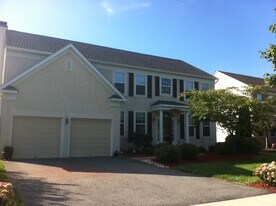 5842 Tova Cir in Macungie, PA - Building Photo