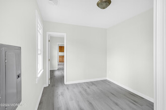 89 Forest Ave in Keansburg, NJ - Building Photo - Building Photo