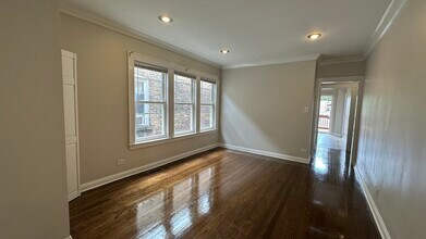 5632 N St Louis Ave in Chicago, IL - Building Photo - Building Photo