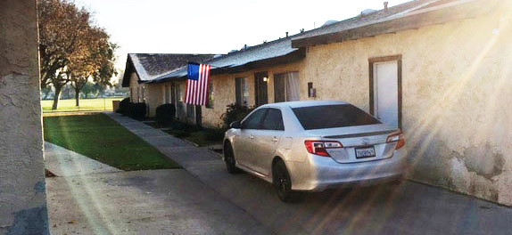 2201 Westholme Blvd in Bakersfield, CA - Building Photo - Building Photo