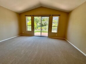 3270 Avenida Magoria in Escondido, CA - Building Photo - Building Photo