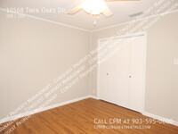 10568 Twin Oaks Dr photo'