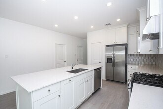 6319 Seafoam Lake Dr in Katy, TX - Building Photo - Building Photo