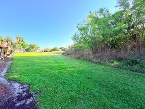 6125 Topher Trail in Mulberry, FL - Building Photo - Building Photo