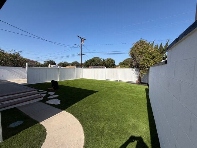 2519 190th St in Redondo Beach, CA - Building Photo - Building Photo