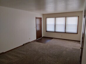 4010 Arkansas Dr in Ames, IA - Building Photo - Building Photo