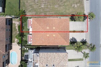 109a E Red Snapper St in South Padre Island, TX - Foto de edificio - Building Photo