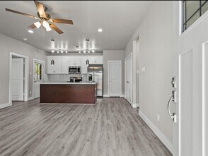 4632 Brinkley St in Houston, TX - Building Photo - Building Photo