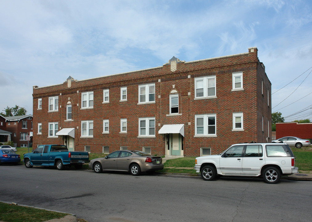 4065-4069 S Spring Ave in St. Louis, MO - Building Photo