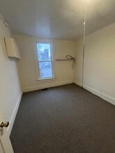 908 Schuyler St in Utica, NY - Building Photo - Building Photo