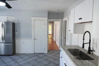 330 Massasoit Rd, Unit 1 in Worcester, MA - Building Photo - Building Photo