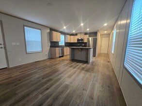 52705 Van Buren Dr in Chesterfield, MI - Building Photo - Building Photo