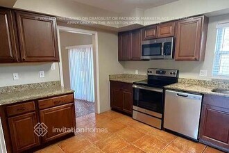3523 24th Pkwy in Sarasota, FL - Building Photo - Building Photo