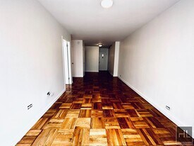 Fourth Avenue, Unit 14L in New York, NY - Building Photo